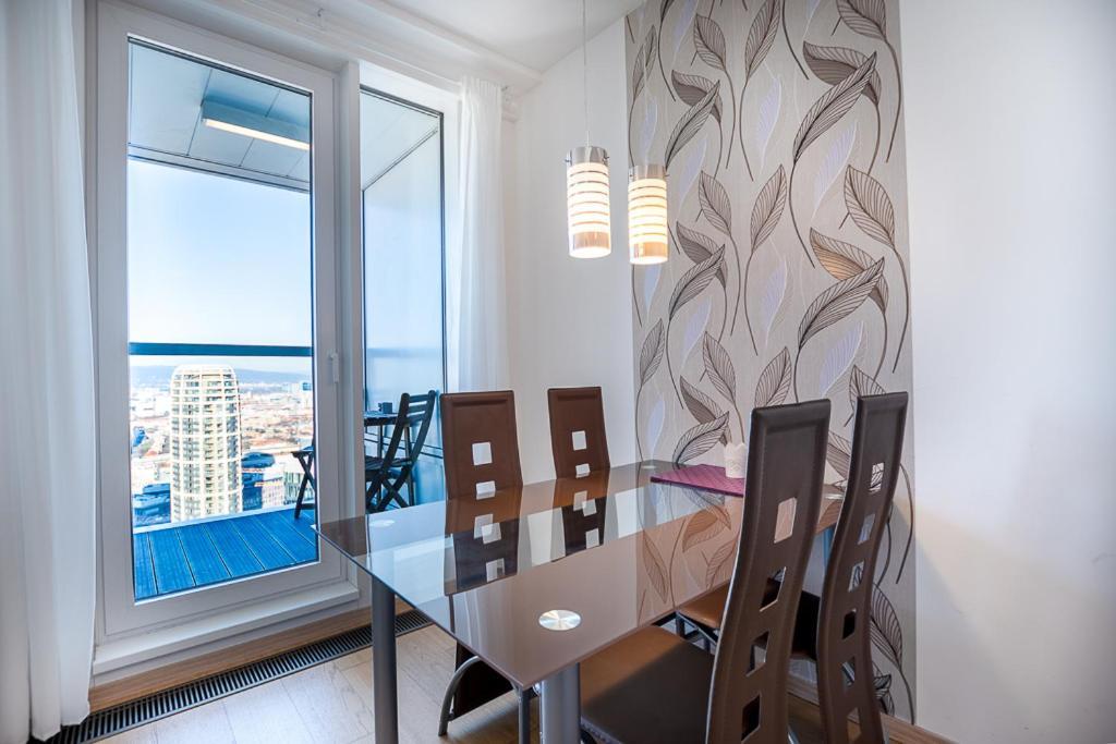 Apartament Panoramaview/31Thfloor!/Luxury/Wifi/Parking Bratysława Zewnętrze zdjęcie
